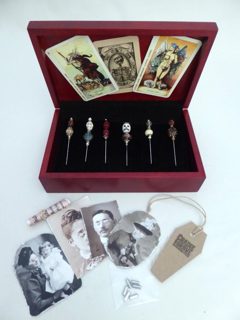 NEW VOODOO DOLL PIN WOOD DISPLAY BOX HANDCRAFTED PROP ODDITY CURIOSITIES